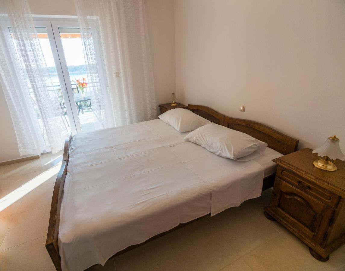 Apartments Anita 1 Barbat na Rabu Exterior photo