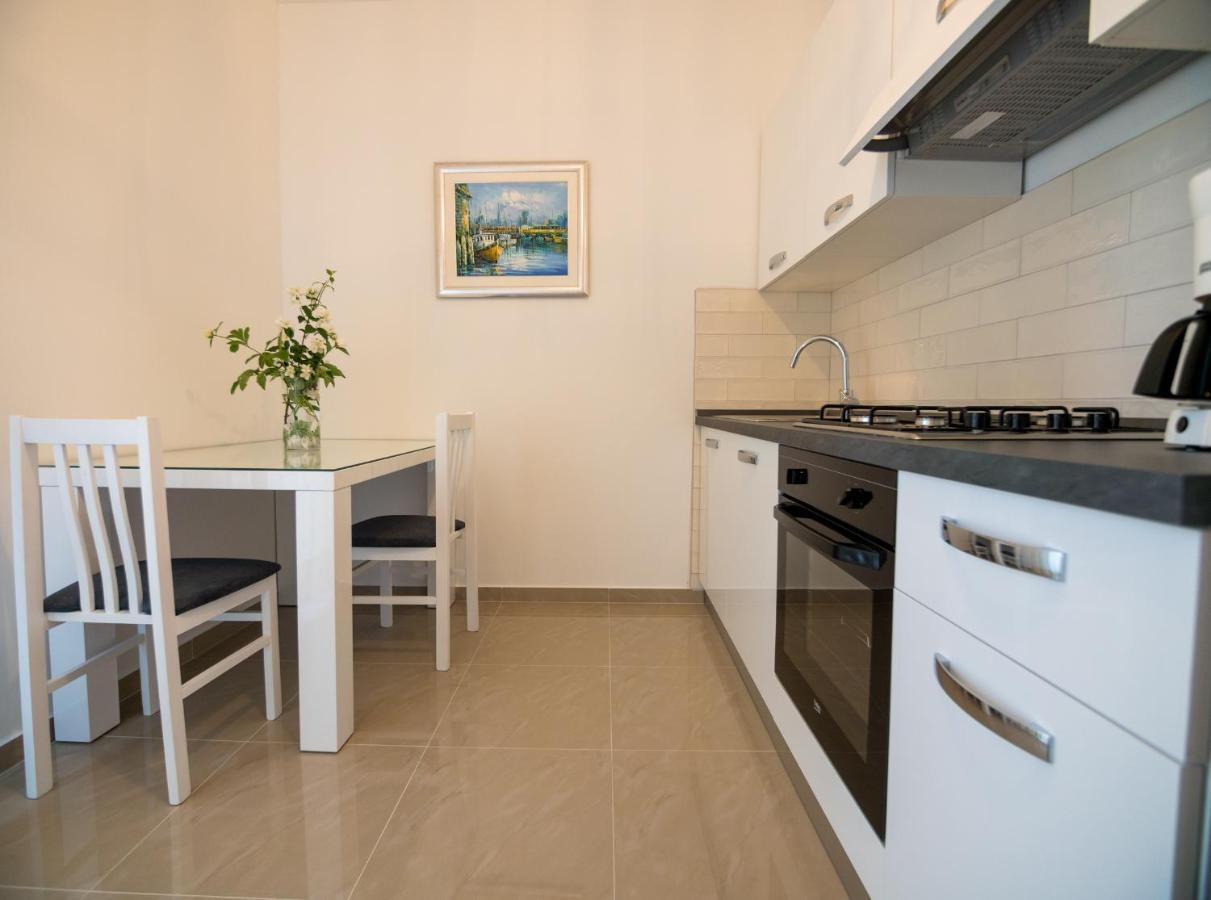 Apartments Anita 1 Barbat na Rabu Exterior photo